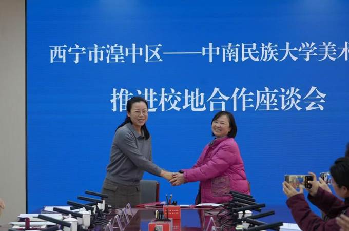 b33e2a44f06cec24b27d1af37c220ce2