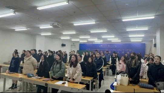 2025-12-23 14:51:30.399000